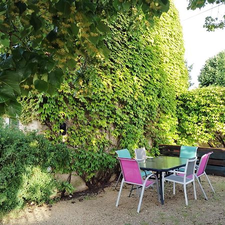 Gite De Charme - 3 Chambres, 5 Lits - De 4 A 7 Personnes Avanton Екстериор снимка