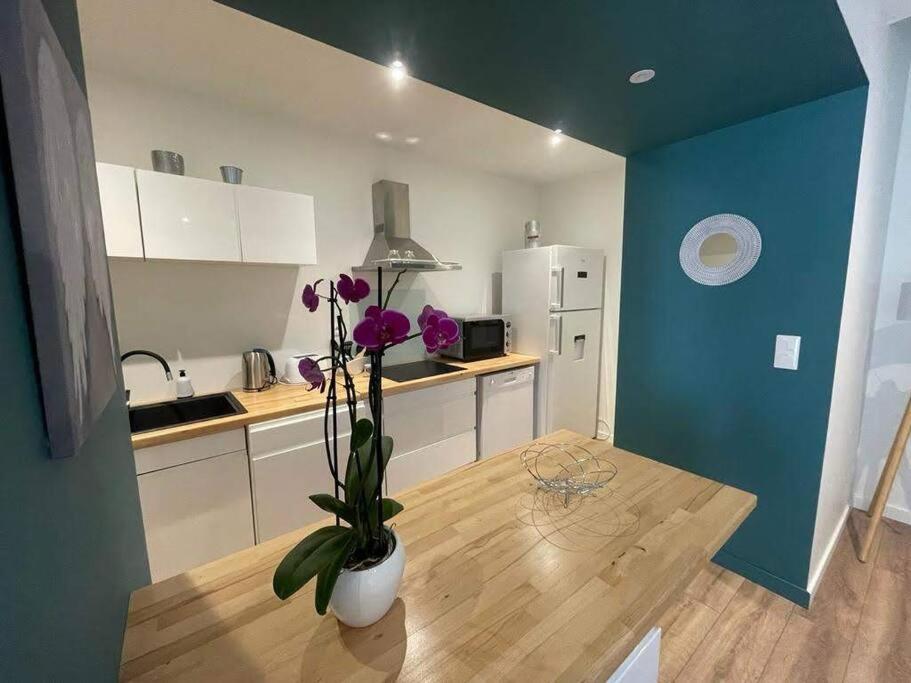 Gite De Charme - 3 Chambres, 5 Lits - De 4 A 7 Personnes Avanton Екстериор снимка